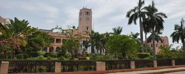 Rajah_Muthiah_Dental_College_&_Hospital